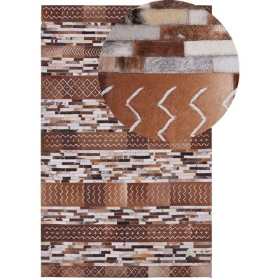 Tappeto in pelle di vacca Beliani - Stile rustico scandinavo 140x200cm Tappeto in pelle di vacca Beliani - Stile rustico scandinavo 140x200cm