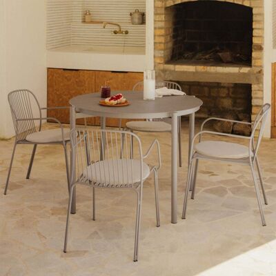 SKLUM Set Da Tavolo Rotondo Ø110 Cm In Alluminio Elton E 4 Sedie Da Giardino Con Braccioli In Acciaio Anerina SKLUM Set Da Tavolo Rotondo Ø110 Cm In Alluminio Elton E 4 Sedie Da Giardino Con Braccioli In Acciaio Anerina