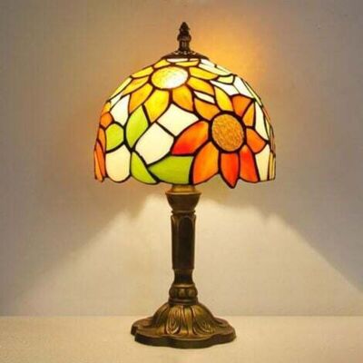 OEM Lampe De Table De Style Tiffany, Lampe De Chevet Avec Abat-jour En Verre Tournesol, Adaptée Pour Chambre Et Salon(prise Européenne - Incluse) OEM Lampe De Table De Style Tiffany, Lampe De Chevet Avec Abat-jour En Verre Tournesol, Adaptée Pour Chambre Et Salon(prise Européenne - Incluse)