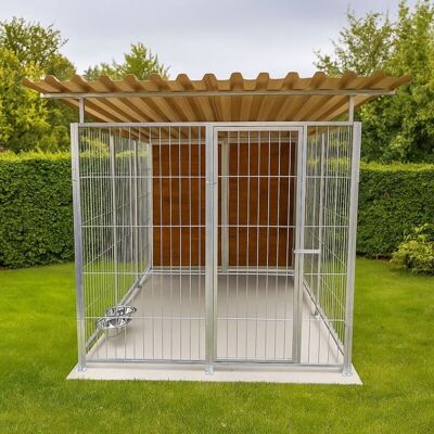 SIDER BOX - Box Per Cani Coperto E Retro In Legno Zincato Con Portaciotole Da 200x300xaltezza 180 Cm SIDER BOX - Box Per Cani Coperto E Retro In Legno Zincato Con Portaciotole Da 200x300xaltezza 180 Cm