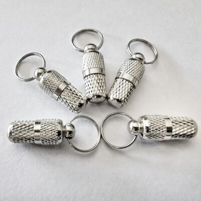 Zone Etichetta Impermeabile Per Collari Di Cani E Gatti - Ultraleggera - Argento - 5 Pezzi - 8x21 Mm Zone Etichetta Impermeabile Per Collari Di Cani E Gatti - Ultraleggera - Argento - 5 Pezzi - 8x21 Mm