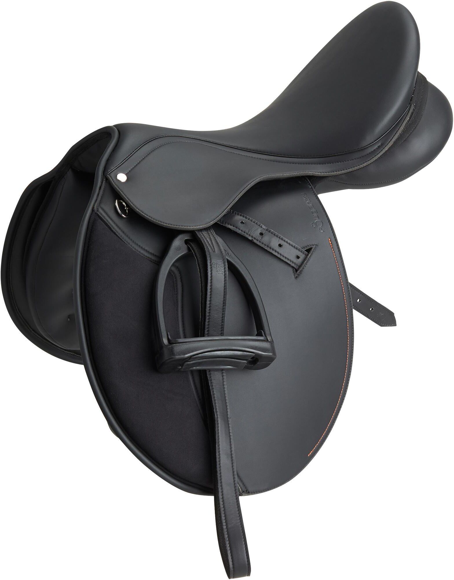 FOUGANZA Sella polivalente equitazione sintetico equipaggiata SYNTHIA nera 16”5 FOUGANZA Sella polivalente equitazione sintetico equipaggiata SYNTHIA nera 16”5