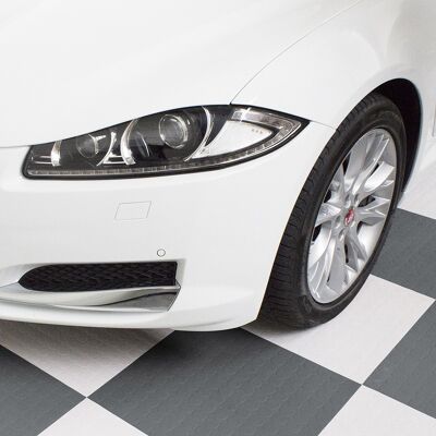Piastrella SOGI PAV-02-BI in PVC bianco per pavimento officina e garage - disponibile in KIT Piastrella SOGI PAV-02-BI in PVC bianco per pavimento officina e garage - disponibile in KIT