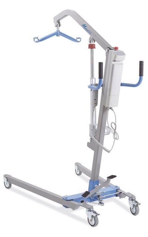 Mopedia Sollevamalati Elettrico Timotion Muevo - Ingombro ridotto - Apertura gambe a pedale - Portata max 150 kg