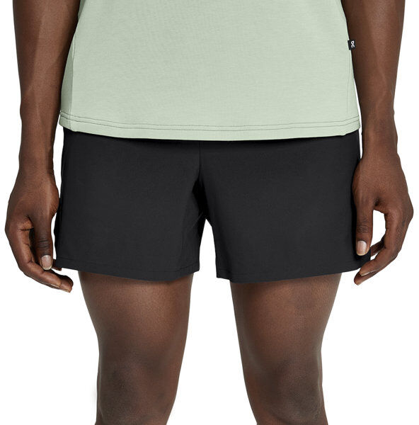 On Essential - pantali corti running - uomo Black S