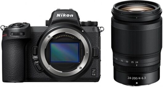 Nikon Z6 II + 24-200mm F/4-6.3 - MENU INGLESE - 4 Anni di Garanzia in Italia Nikon Z6 II + 24-200mm F/4-6.3 - MENU INGLESE - 4 Anni di Garanzia in Italia