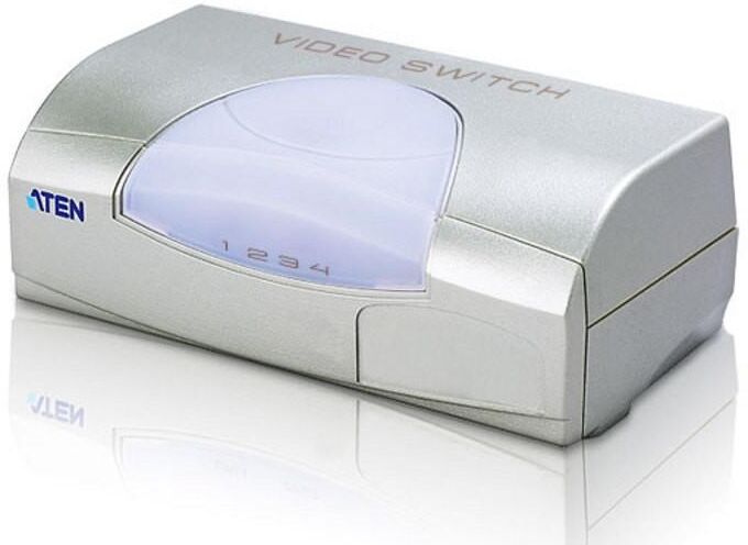 Aten Video Switch 4 vie SVGA con alimentatore, VS491 Aten Video Switch 4 vie SVGA con alimentatore, VS491