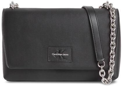 Calvin Klein CK JEANS SCULPTED Borsa convertible con flap