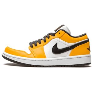 Nike (Women's) Air Jordan 1 Low SE 'Laser Orange' 7.5W / 6M Nike (Women's) Air Jordan 1 Low SE 'Laser Orange' 7.5W / 6M