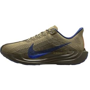 Nike Pegasus Plus Tenis de correr para hombre (FQ7262-003, tinte platino/fantasma/negro/rojo universitario), Cargo Caqui/Deep Royal Blue-Beige, 13 Women/11.5 Men Nike Pegasus Plus Tenis de correr para hombre (FQ7262-003, tinte platino/fantasma/negro/rojo universitario), Cargo Caqui/Deep Royal Blue-Beige, 13 Women/11.5 Men