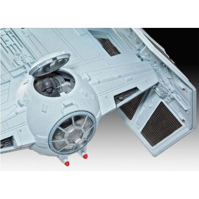 Revell 1/121 Star Wars Darth Vader's TIE Fighter Revell 1/121 Star Wars Darth Vader's TIE Fighter