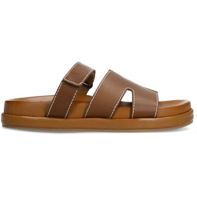 Sacha Cognac leren slippers met klittenband bruin vrouw 37 Sacha Cognac leren slippers met klittenband bruin vrouw 37