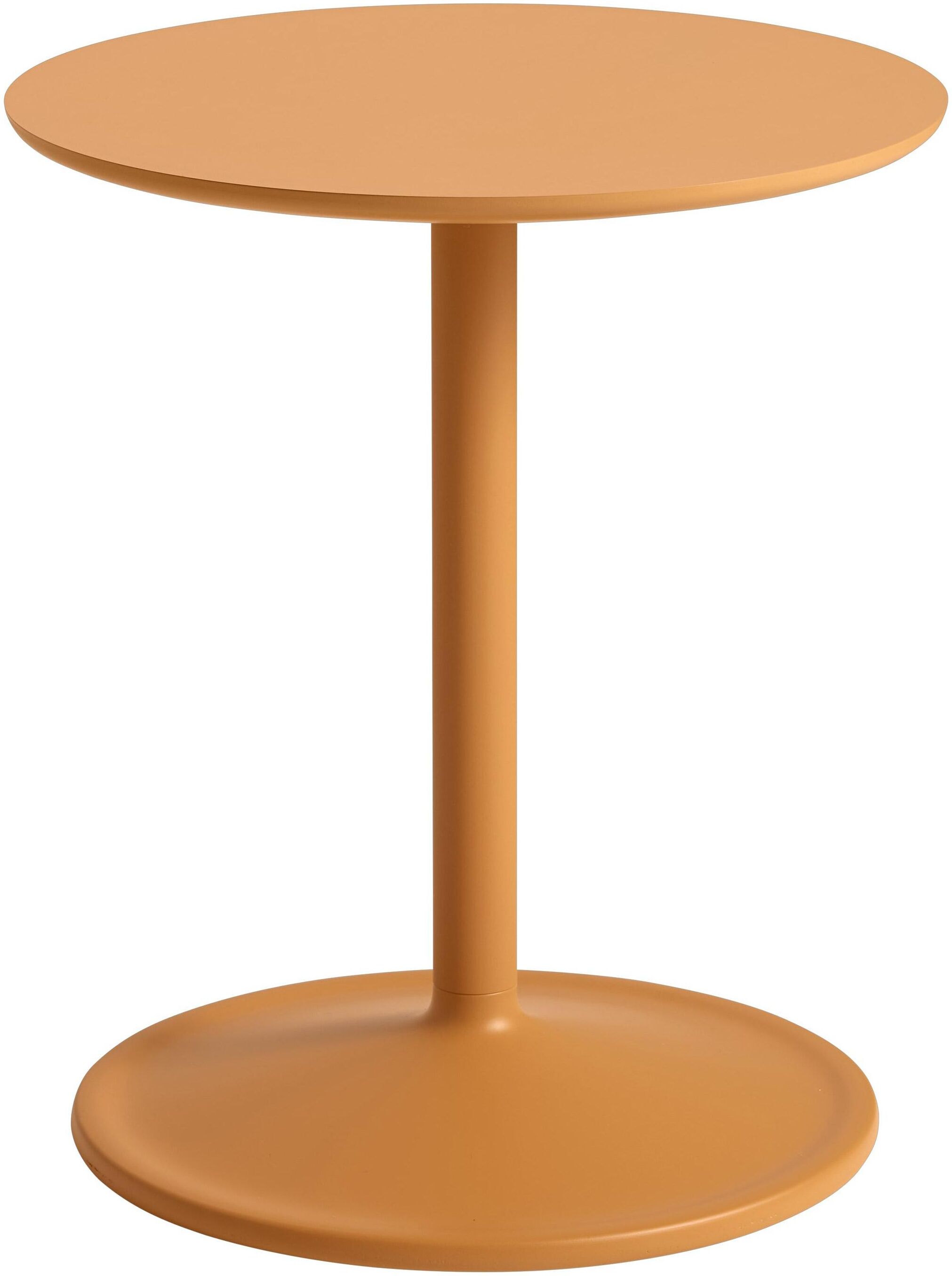 Muuto Soft bijzettafel 41x48 oranje