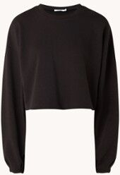 NA-KD Cropped sweater met ronde hals - Zwart