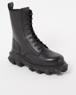 Valentino Trackstud veterboot van kalfsleer - Zwart