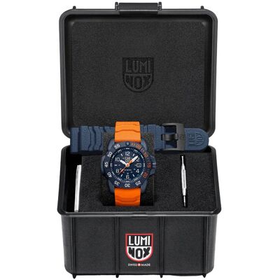 Luminox Sea XS.3253.CBNSF.SET Navy Seal Steel Horloge Luminox Sea XS.3253.CBNSF.SET Navy Seal Steel Horloge