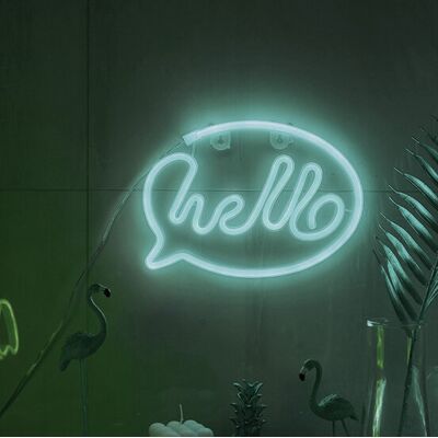 Groenovatie LED Neon Wandlamp "Hello", Op Batterijen en USB, 31x19x2cm, Koel Wit Groenovatie LED Neon Wandlamp "Hello", Op Batterijen en USB, 31x19x2cm, Koel Wit