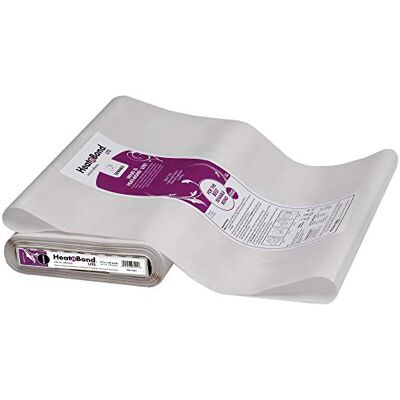 HeatnBond Opstrijkbare lijm, stof, gebroken wit, 43,2 cm x 30,6 m HeatnBond Opstrijkbare lijm, stof, gebroken wit, 43,2 cm x 30,6 m