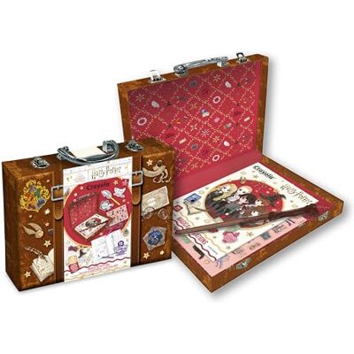 CRAYOLA Harry Potter Magiekoffer, creatieve set met 30 activiteitenvellen, Velvet Art, stickers, mini-potloden en toverstaf, voor kinderen vanaf 3 jaar, 35176 CRAYOLA Harry Potter Magiekoffer, creatieve set met 30 activiteitenvellen, Velvet Art, stickers, mini-potloden en toverstaf, voor kinderen vanaf 3 jaar, 35176
