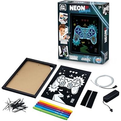 Buki France Neon Gamepad frameset – creatieve activiteit voor kinderen: kleuren, monteren van de neondraad, lichtframe 3 modi (vast, knipperend, langzaam) – kamerdecoratie – vanaf 7 jaar – FK016 Buki France Neon Gamepad frameset – creatieve activiteit voor kinderen: kleuren, monteren van de neondraad, lichtframe 3 modi (vast, knipperend, langzaam) – kamerdecoratie – vanaf 7 jaar – FK016