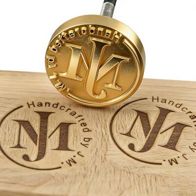 AIMOADO Markering ijzer met aangepast logo voor hout, thermische stempel maken kit met handvat, houtbewerking handgemaakt door ontwerp (3,8 x 3,8 cm) AIMOADO Markering ijzer met aangepast logo voor hout, thermische stempel maken kit met handvat, houtbewerking handgemaakt door ontwerp (3,8 x 3,8 cm)