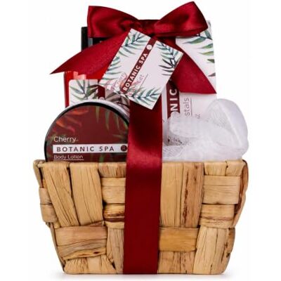 accentra Cherry Spa cadeauset in zeegras mand, 4-delig Cadeau-idee voor feel-good momenten: badzout, bodylotion, douchegel en netspons accentra Cherry Spa cadeauset in zeegras mand, 4-delig Cadeau-idee voor feel-good momenten: badzout, bodylotion, douchegel en netspons