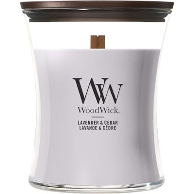 WoodWick medium geurkaars met knetterende houten lont, lavendel en ceder, tot 60 brandduur WoodWick medium geurkaars met knetterende houten lont, lavendel en ceder, tot 60 brandduur