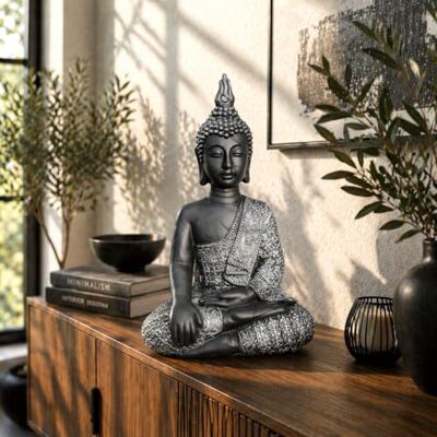 Zittende boeddha Feng Shui, beton, grijs, kunststeen, decoratief figuur, groot boeddhabeeld, voor in de tuin, vorstbestendig, 45 cm hoog, zilver, zwart Zittende boeddha Feng Shui, beton, grijs, kunststeen, decoratief figuur, groot boeddhabeeld, voor in de tuin, vorstbestendig, 45 cm hoog, zilver, zwart