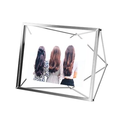 Umbra Prisma wired metalen fotolijst tussen twee prismaglazen, om neer te zetten of op te hangen, voor 1 foto 10 x 15 cm, chroom Umbra Prisma wired metalen fotolijst tussen twee prismaglazen, om neer te zetten of op te hangen, voor 1 foto 10 x 15 cm, chroom