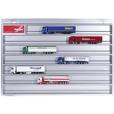 Herpa Zilveren wandvitrine voor miniatuurvrachtwagens, Euro lengte 64,5 x 45 x 3,5 cm, schaal 1/87, verzamelmodel, verzamelstuk, kunststof display Herpa Zilveren wandvitrine voor miniatuurvrachtwagens, Euro lengte 64,5 x 45 x 3,5 cm, schaal 1/87, verzamelmodel, verzamelstuk, kunststof display