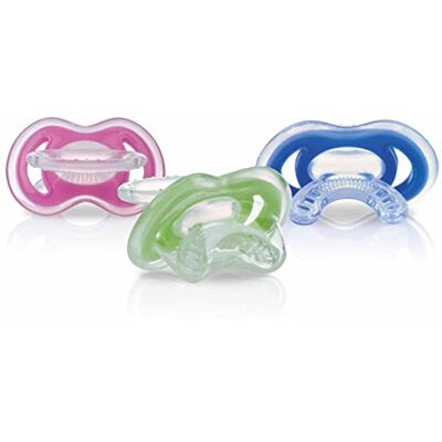 Nuby Gum-Eez™ Zachte siliconen bijtspeen voor baby's 1 stuk Willekeurig model 0 maanden Nuby Gum-Eez™ Zachte siliconen bijtspeen voor baby's 1 stuk Willekeurig model 0 maanden