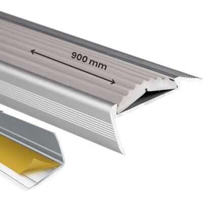 Floordirekt Zelfklevende trapneus van aluminium randbescherming van rubber, antislip, voor laminaat, parket, trappen hoekprofiel grijs, 90 cm Floordirekt Zelfklevende trapneus van aluminium randbescherming van rubber, antislip, voor laminaat, parket, trappen hoekprofiel grijs, 90 cm