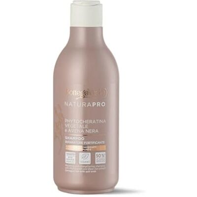 Bottega Verde De shampoo is gemaakt van plantaardige fytokeratine en zwarte haver Shampoo Versterkend herstel (250 ml) Beschadigd haar met gespleten haarpunten Bottega Verde De shampoo is gemaakt van plantaardige fytokeratine en zwarte haver Shampoo Versterkend herstel (250 ml) Beschadigd haar met gespleten haarpunten