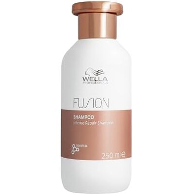 WELLA Fusion Intense Repair Shampoo, 250 ml Geeft glans en voorkomt breuken – voor droog en beschadigd haar WELLA Fusion Intense Repair Shampoo, 250 ml Geeft glans en voorkomt breuken – voor droog en beschadigd haar