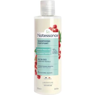 Natessance Herstellende Shampoo Ricinus & Plantaardige Keratine 250 ml fles Natessance Herstellende Shampoo Ricinus & Plantaardige Keratine 250 ml fles