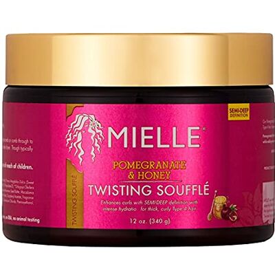 Mielle Organics Gedraaide soufflé met granaatappel en honing, wit, 340 ml Mielle Organics Gedraaide soufflé met granaatappel en honing, wit, 340 ml