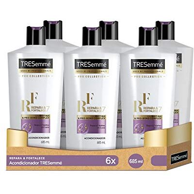 TRESemmé Repara & Fortalece Conditioner voor beschadigd of zwak haar met biotine, beschermt tegen 7 haarschade, verpakking van 6 stuks (6 x 685 ml) TRESemmé Repara & Fortalece Conditioner voor beschadigd of zwak haar met biotine, beschermt tegen 7 haarschade, verpakking van 6 stuks (6 x 685 ml)