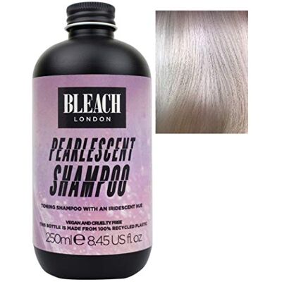 Bleach London Pearlescent Toning Shampoo, glinsterende paarse kleur voor Paarse afzettingsformule. Verwijder Brassy Yellow Tones and Builds Pearly Purple Colour. Zonder parabenen. Bleach London Pearlescent Toning Shampoo, glinsterende paarse kleur voor Paarse afzettingsformule. Verwijder Brassy Yellow Tones and Builds Pearly Purple Colour. Zonder parabenen.