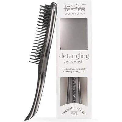 Tangle Teezer Ultimate Detangler, ontwarrende haarborstel voor droog en nat haar, 2-traps noppen, vermindert breuk, verwijdert knopen, alle haartypes, middernachtzilver chroom Tangle Teezer Ultimate Detangler, ontwarrende haarborstel voor droog en nat haar, 2-traps noppen, vermindert breuk, verwijdert knopen, alle haartypes, middernachtzilver chroom