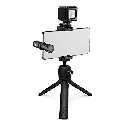 RØDE De vloggerset van is een complete set voor mobiele audiovisuele realisaties met hoogwaardige microfoon, statief, ledlicht en accessoires (USB-C Editie voor smartphones met USB-C) RØDE De vloggerset van is een complete set voor mobiele audiovisuele realisaties met hoogwaardige microfoon, statief, ledlicht en accessoires (USB-C Editie voor smartphones met USB-C)