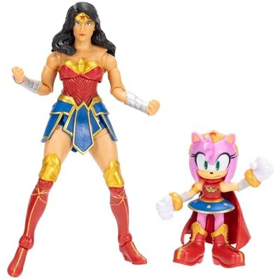 Sonic The Hedgehog DC x Sonic Amy & Wonder Woman actiefigurenset officieel door Jakks Pacific, bevat 6,3 cm Amy as Wonder Woman figuren en klassieke 12,7 cm Wonder Woman figuren Sonic The Hedgehog DC x Sonic Amy & Wonder Woman actiefigurenset officieel door Jakks Pacific, bevat 6,3 cm Amy as Wonder Woman figuren en klassieke 12,7 cm Wonder Woman figuren