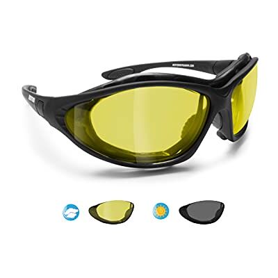 Bertoni Gepolariseerde fotochromische motorbril, afneembare takken voor een elastische band, by Italy P333FTA Winddichte bril voor motorhelmen Bertoni Gepolariseerde fotochromische motorbril, afneembare takken voor een elastische band, by Italy P333FTA Winddichte bril voor motorhelmen