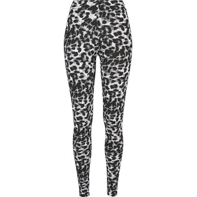Urban Classics AOP Soft Yoga Leggings voor dames, Blackleo 5XL Urban Classics AOP Soft Yoga Leggings voor dames, Blackleo 5XL