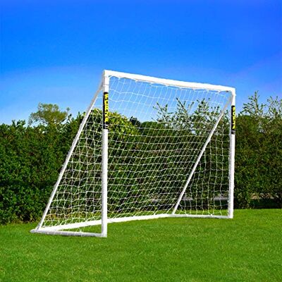 FORZA Voetbaldoel 2,4 m x 1,8 m – voetbaldoel voor de tuin van UPVC, weerbestendig, robuuste structuur met vergrendelingssysteem, duurzaam doel voor training en thuiswedstrijden FORZA Voetbaldoel 2,4 m x 1,8 m – voetbaldoel voor de tuin van UPVC, weerbestendig, robuuste structuur met vergrendelingssysteem, duurzaam doel voor training en thuiswedstrijden