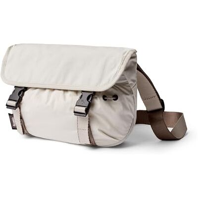 Bellroy Cinch Mini Messenger (compacte en lichte schoudertas van 6 liter, waterafstotende stof, efficiënte organisatie) Oat Bellroy Cinch Mini Messenger (compacte en lichte schoudertas van 6 liter, waterafstotende stof, efficiënte organisatie) Oat