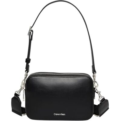 Calvin Klein Webbing Dubbele riem cameratas Lv04f3165g Crossover Dames Eén maat Calvin Klein Webbing Dubbele riem cameratas Lv04f3165g Crossover Dames Eén maat