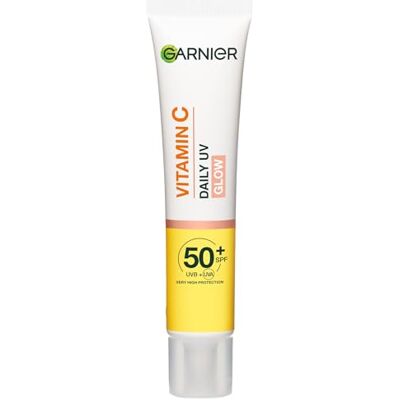 Garnier Vitamin C dagvloeistof met SPF50+ filter, geeft glans, 40 ml Garnier Vitamin C dagvloeistof met SPF50+ filter, geeft glans, 40 ml