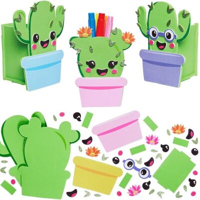 Baker Ross VC151 Kits de pots à crayons Cactus Lot de 4, pots à crayons en mousse en forme de cactus Baker Ross VC151 Kits de pots à crayons Cactus Lot de 4, pots à crayons en mousse en forme de cactus