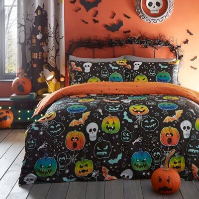 Bedlam Halloween pompoen en schedels dekbedovertrek Eenpersoonsbed (140 x 200 cm) Omkeerbaar (2 motieven) Glow in the dark dekbedovertrek Skelet en vleermuispatroon met decoraties Bedlam Halloween pompoen en schedels dekbedovertrek Eenpersoonsbed (140 x 200 cm) Omkeerbaar (2 motieven) Glow in the dark dekbedovertrek Skelet en vleermuispatroon met decoraties