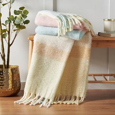 Catherine Lansfield Plaid imitatie mohair geruit 130 x 170 cm pastel Catherine Lansfield Plaid imitatie mohair geruit 130 x 170 cm pastel